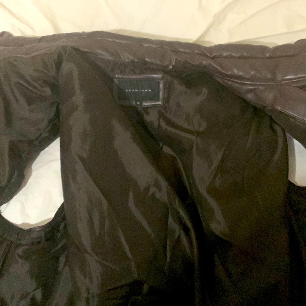 Sean John Vest Dark Brown Size 5X , Original Price :200 Sale Price : 85